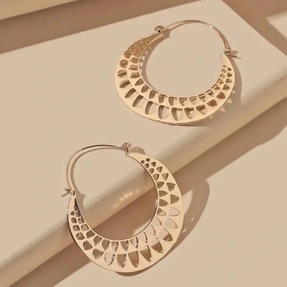 Gold Aztec Hoop Earrings - Picture 4 of 4